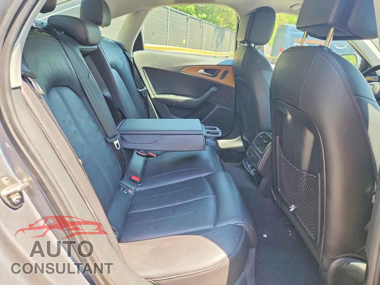 AUDI A6 2012 - WAUDFAFC1CN083515