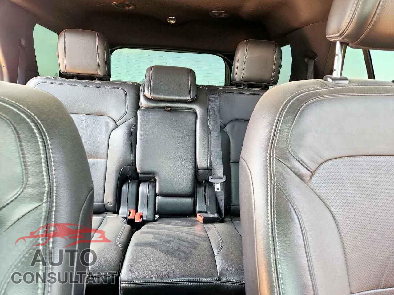 FORD EXPLORER 2018 - 1FM5K7FH5JGB69277
