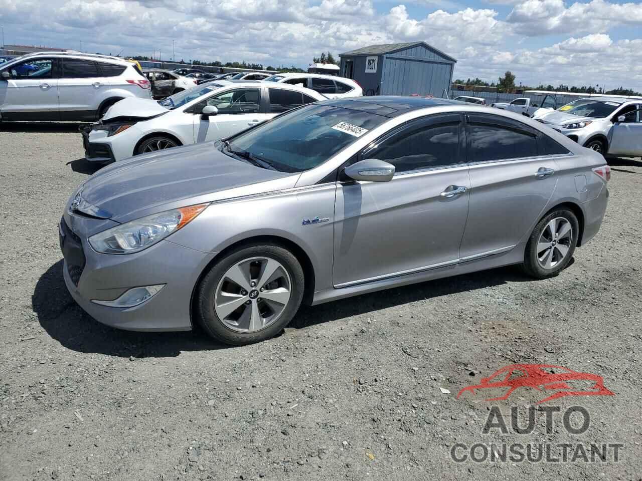 HYUNDAI SONATA 2011 - KMHEC4A4XBA016429