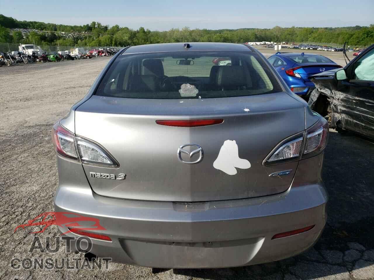 MAZDA 3 2012 - JM1BL1W84C1599115