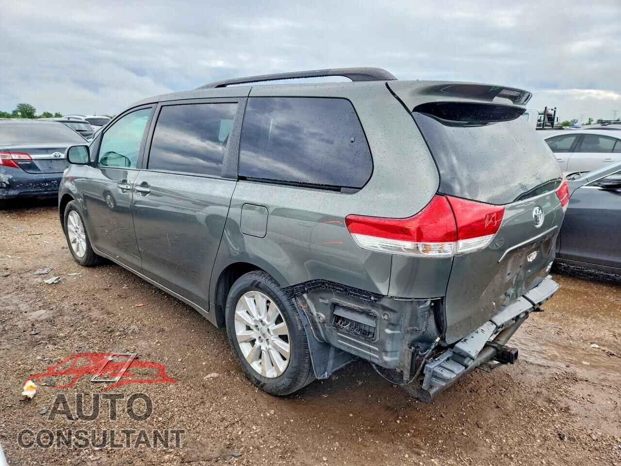 TOYOTA SIENNA 2012 - 5TDDK3DC2CS044357