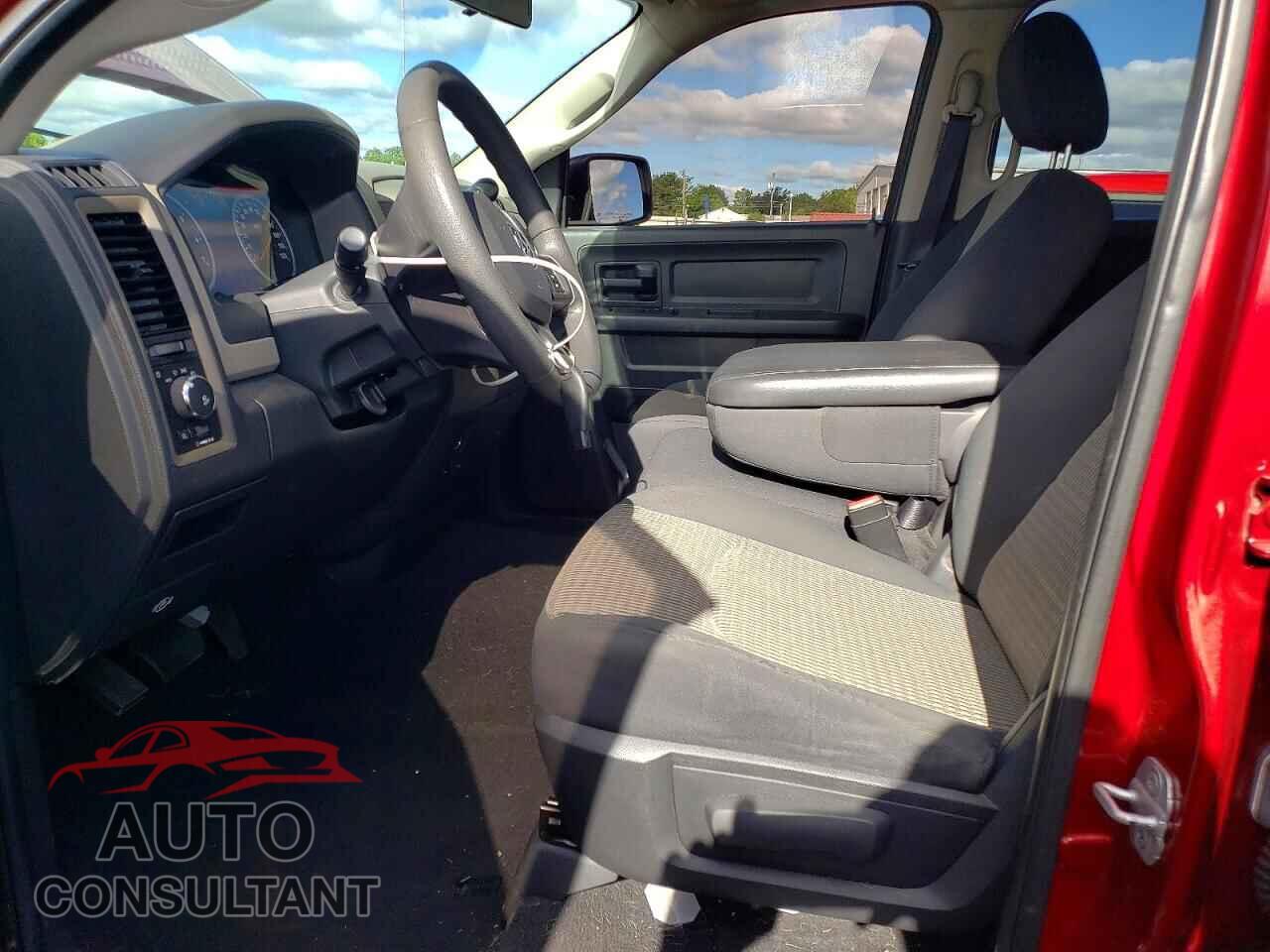 DODGE RAM 1500 2012 - 1C6RD7FTXCS170601