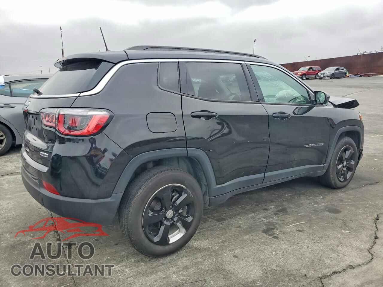 JEEP COMPASS 2018 - 3C4NJCBB2JT408541