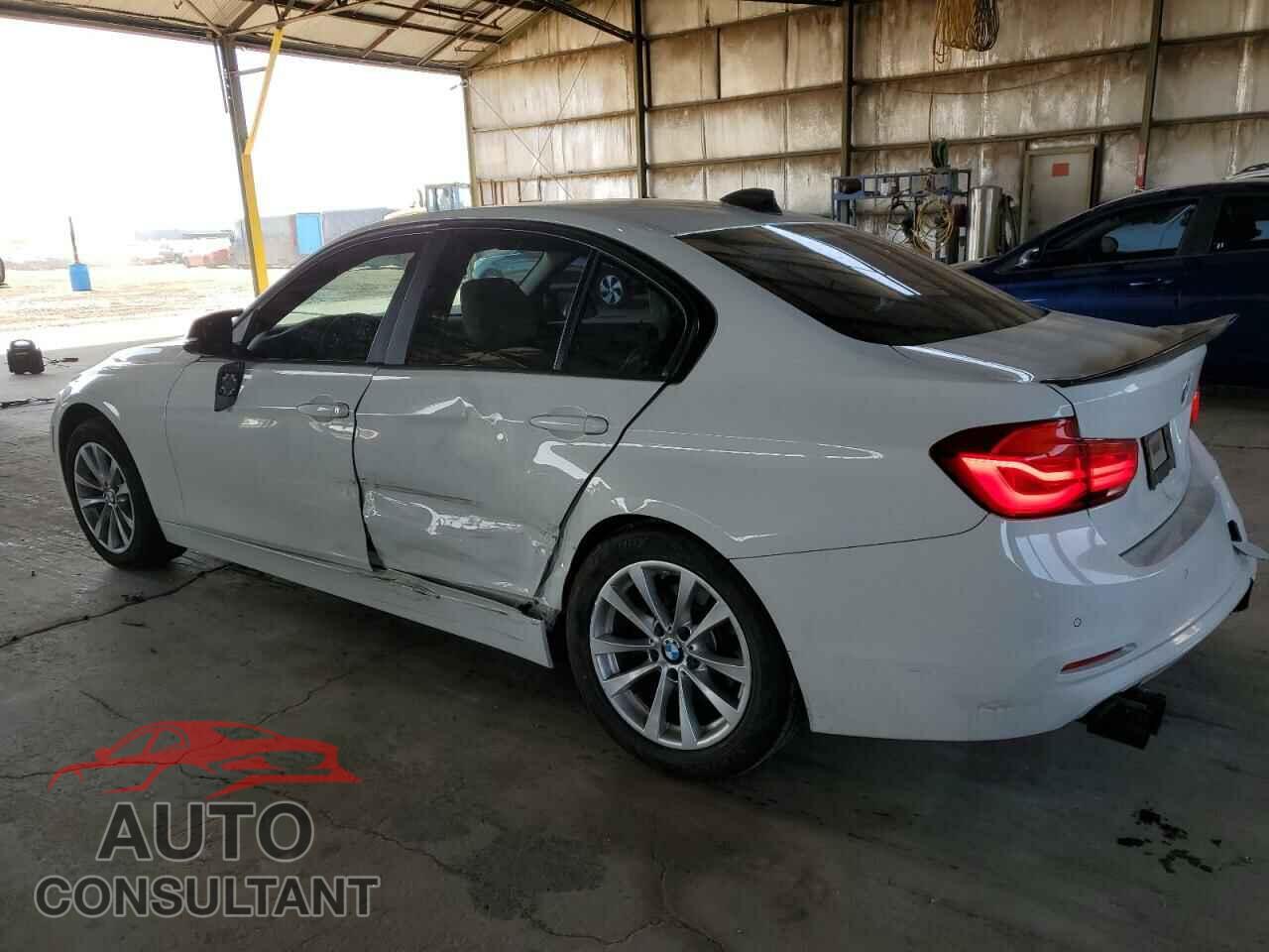 BMW 3 SERIES 2017 - WBA8E1G36HNU15751