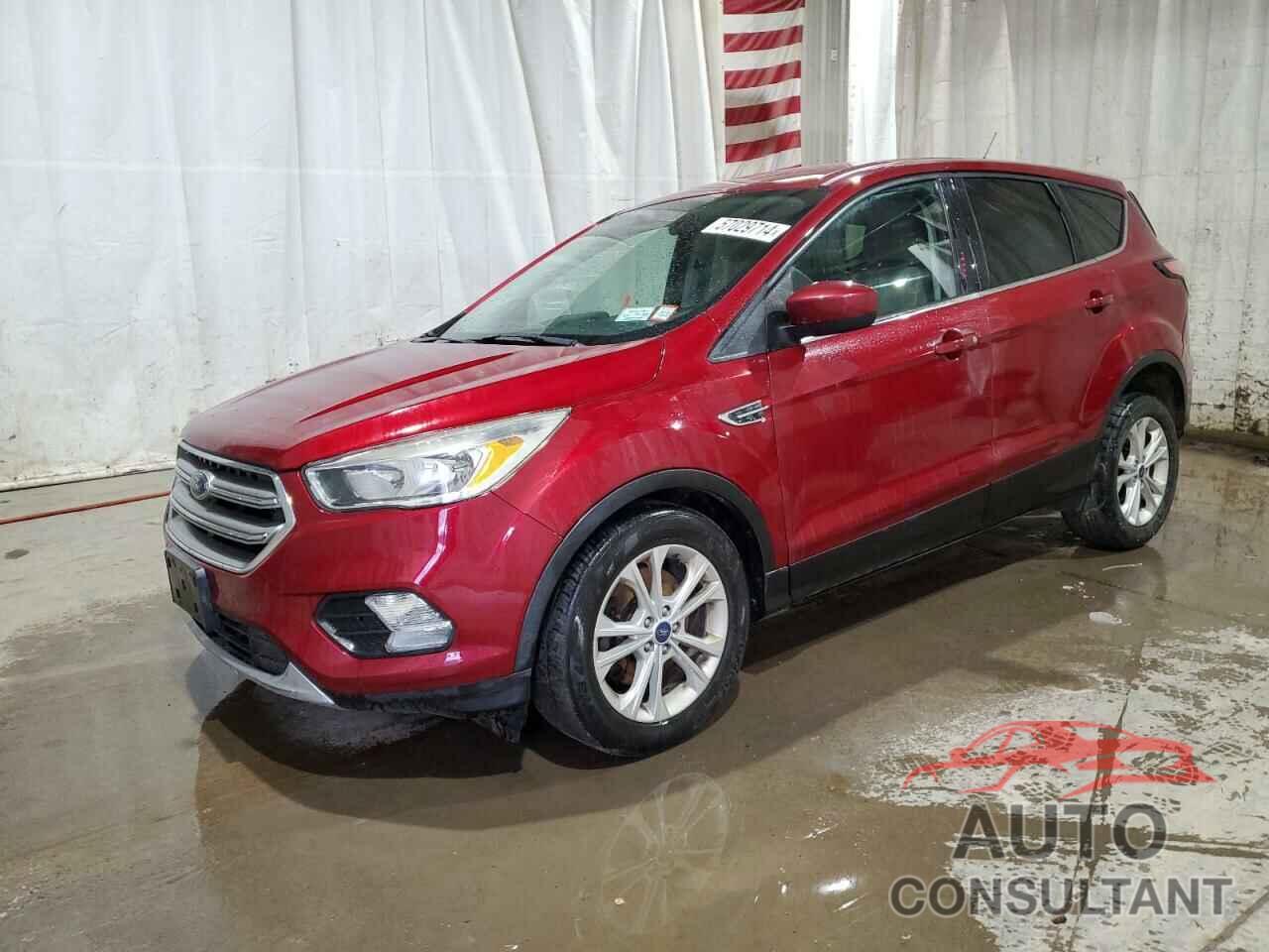 FORD ESCAPE 2017 - 1FMCU9GD6HUB76033