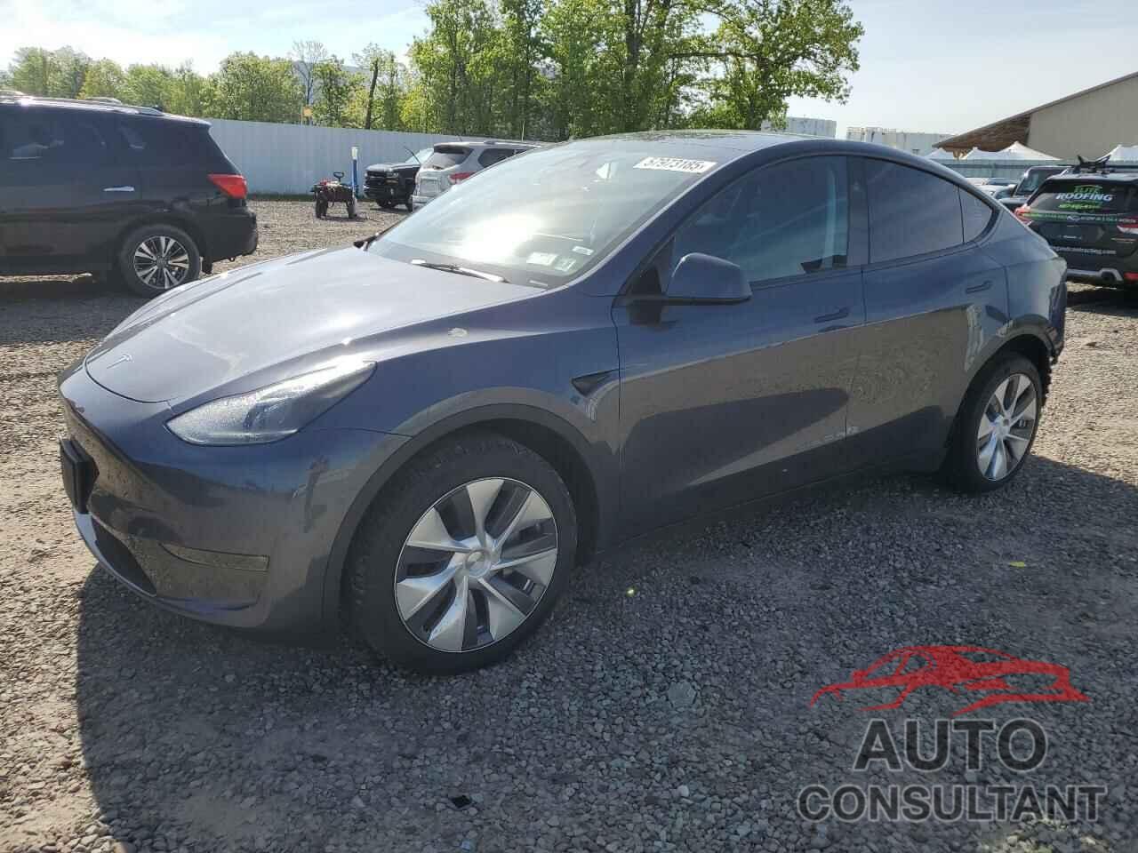 TESLA MODEL Y 2024 - 7SAYGDEE3RA217776