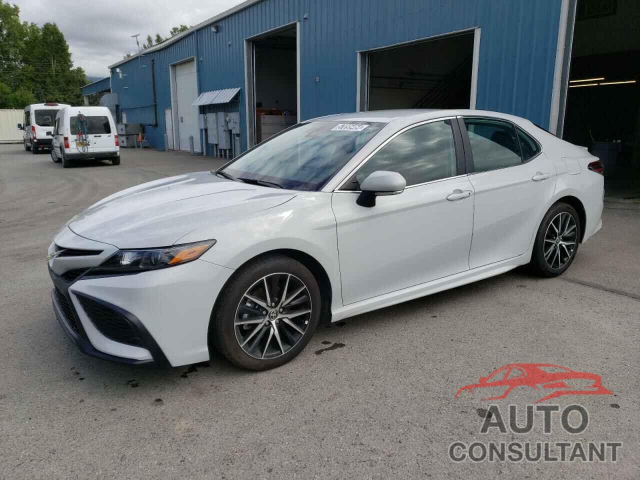 TOYOTA CAMRY 2023 - 4T1G11AK1PU139490