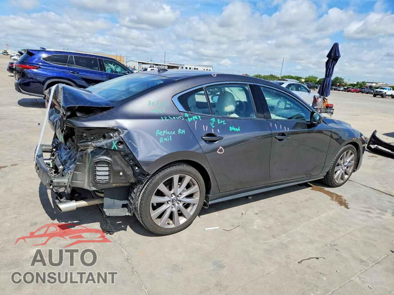 MAZDA 3 2019 - JM1BPBEM7K1132505