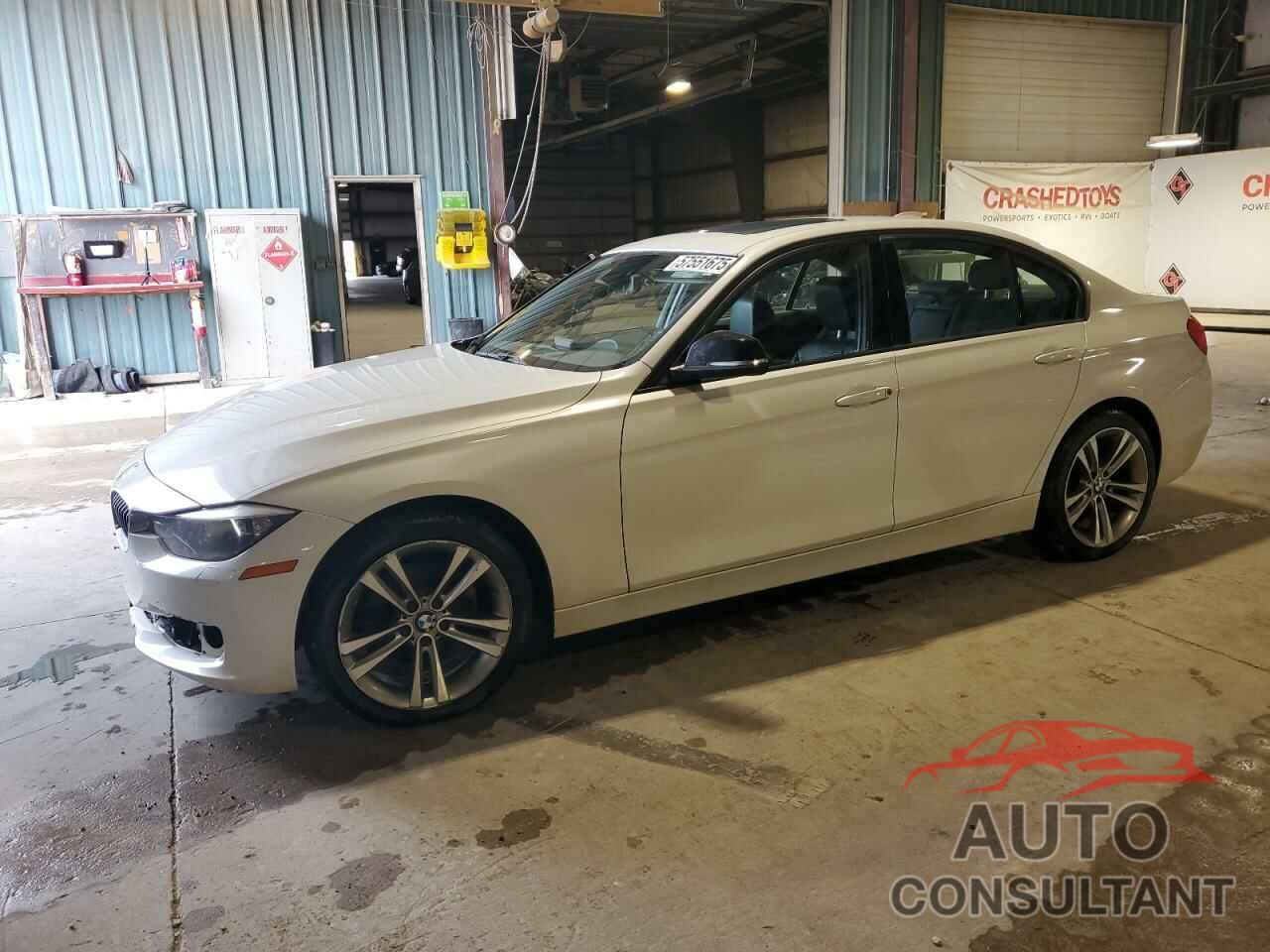 BMW 3 SERIES 2013 - WBA3B3C56DF532904