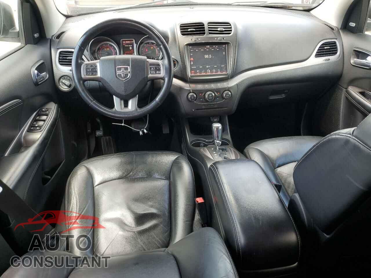 DODGE JOURNEY 2015 - 3C4PDCGG3FT752634