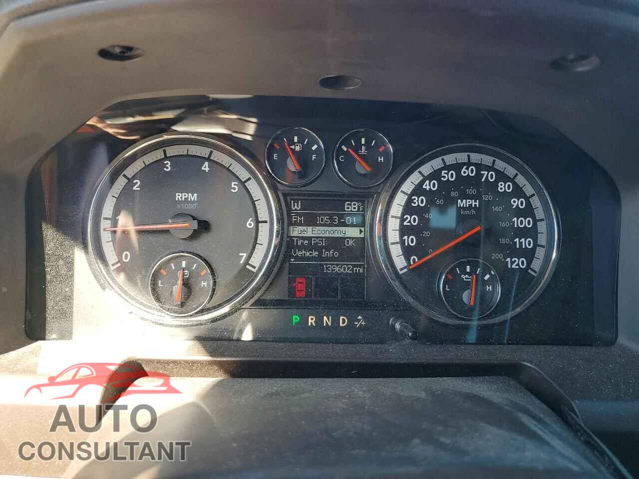 DODGE RAM 1500 2012 - 1C6RD7LP8CS267593
