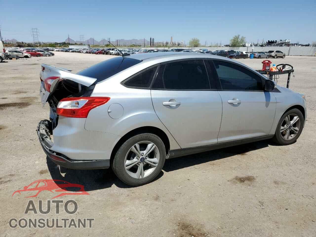 FORD FOCUS 2014 - 1FADP3F24EL442265