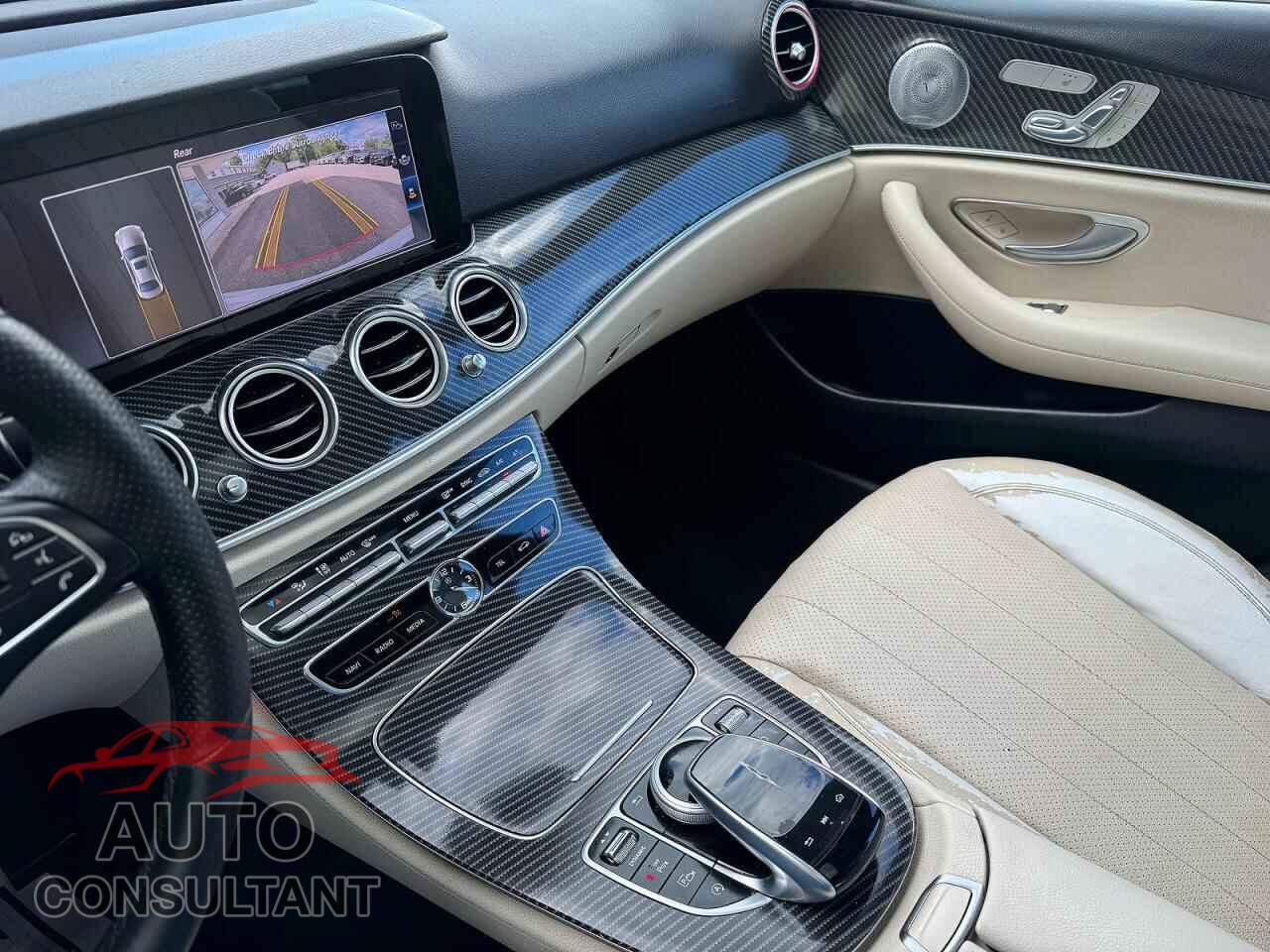 MERCEDES-BENZ E-CLASS 2017 - WDDZF4JB5HA048053