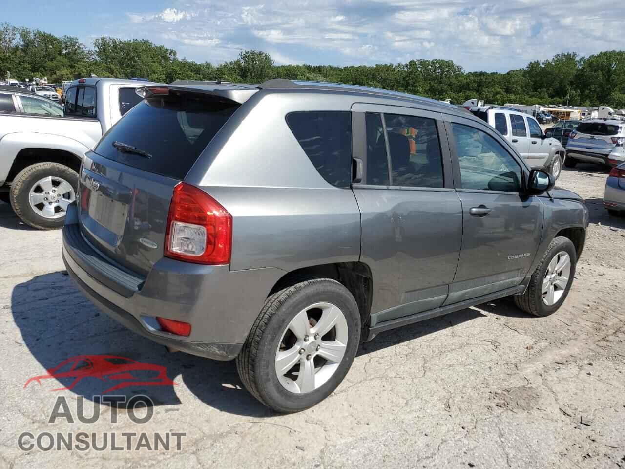 JEEP COMPASS 2011 - 1J4NF1FB6BD255695