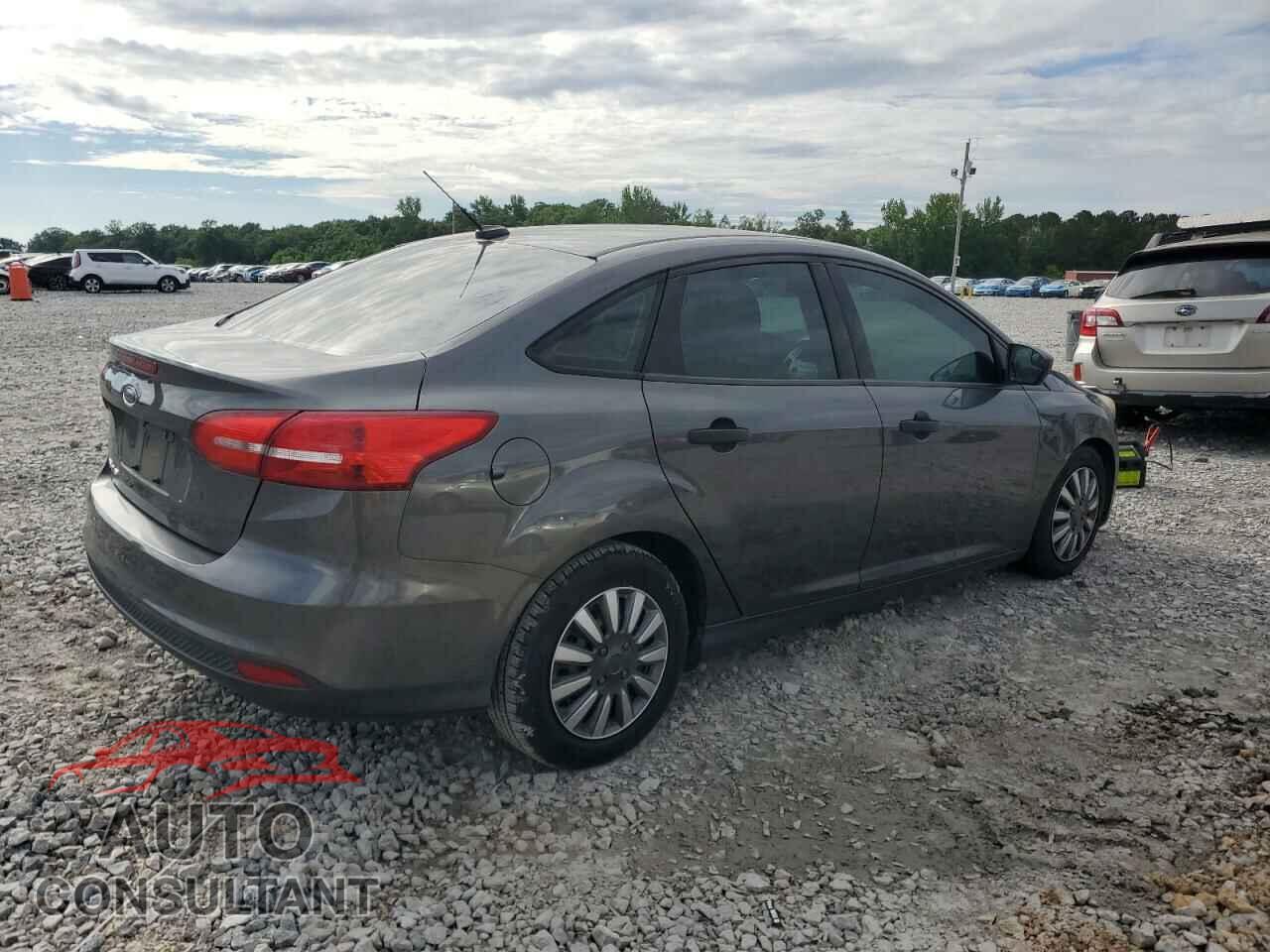 FORD FOCUS 2017 - 1FADP3E27HL241174