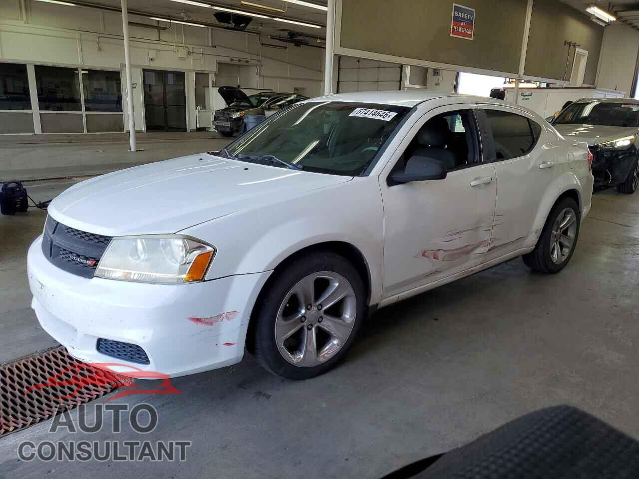DODGE AVENGER 2011 - 1B3BD1FB3BN557326