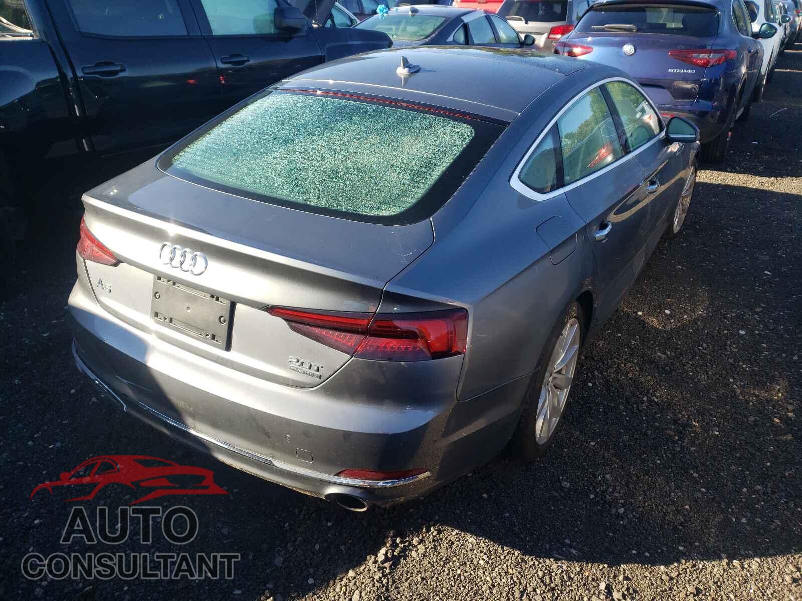 AUDI A5 2018 - WAUANCF55JA074968