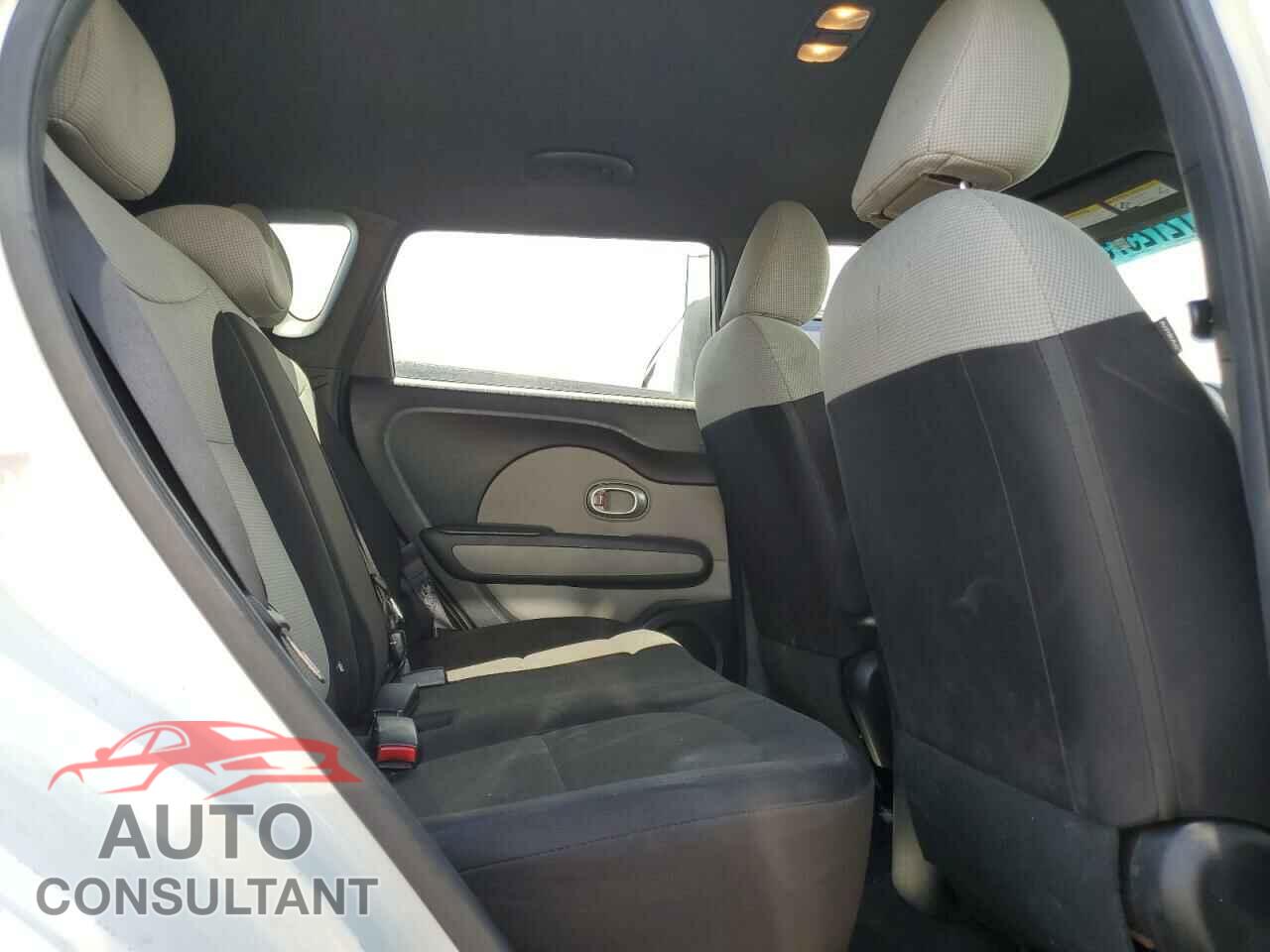 KIA BORREGO 2016 - KNDJN2A28G7324106