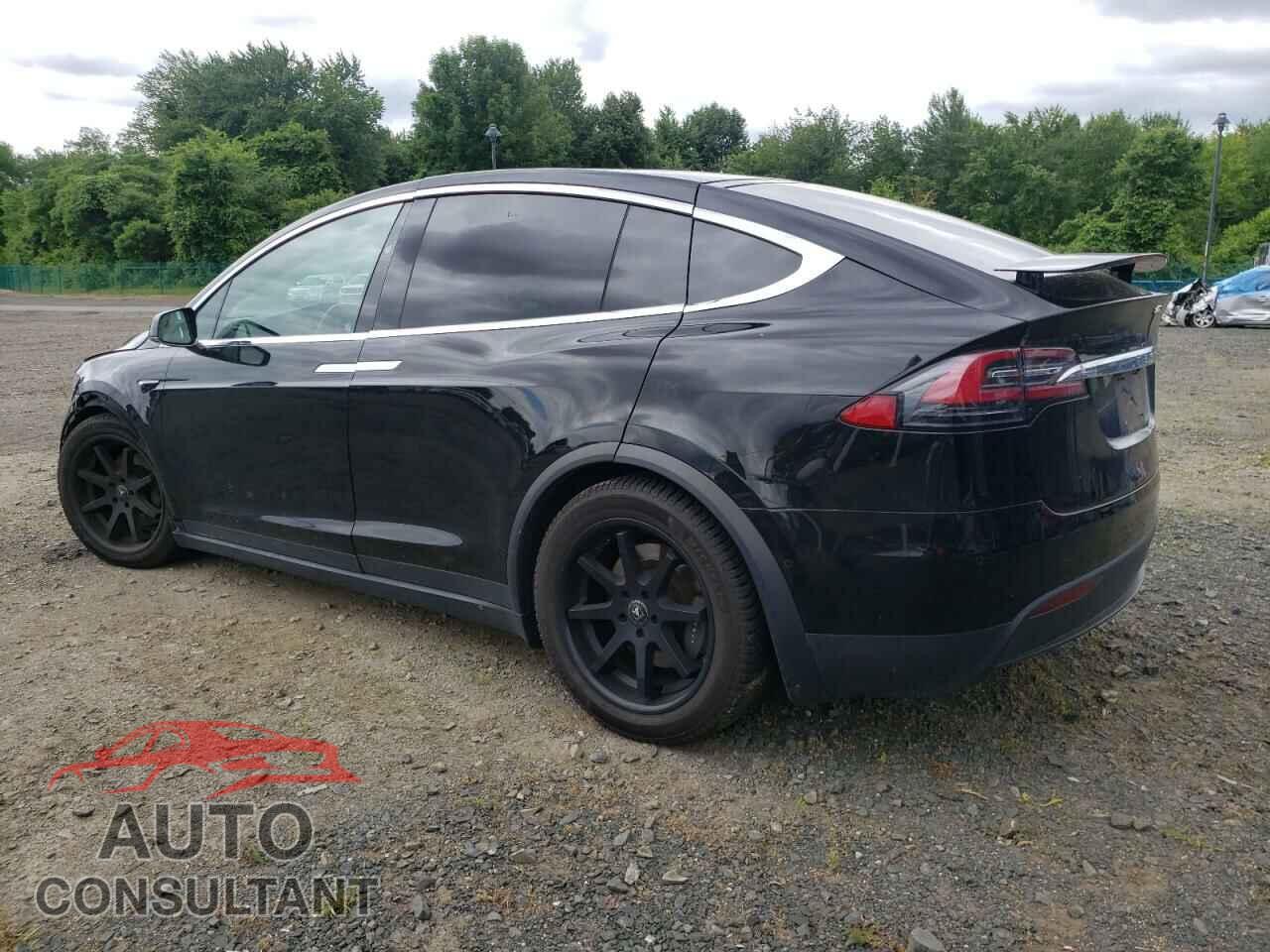 TESLA MODEL X 2021 - 5YJXCDE28MF324652