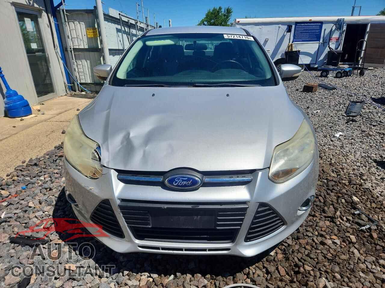 FORD FOCUS 2014 - 1FADP3F29EL246225