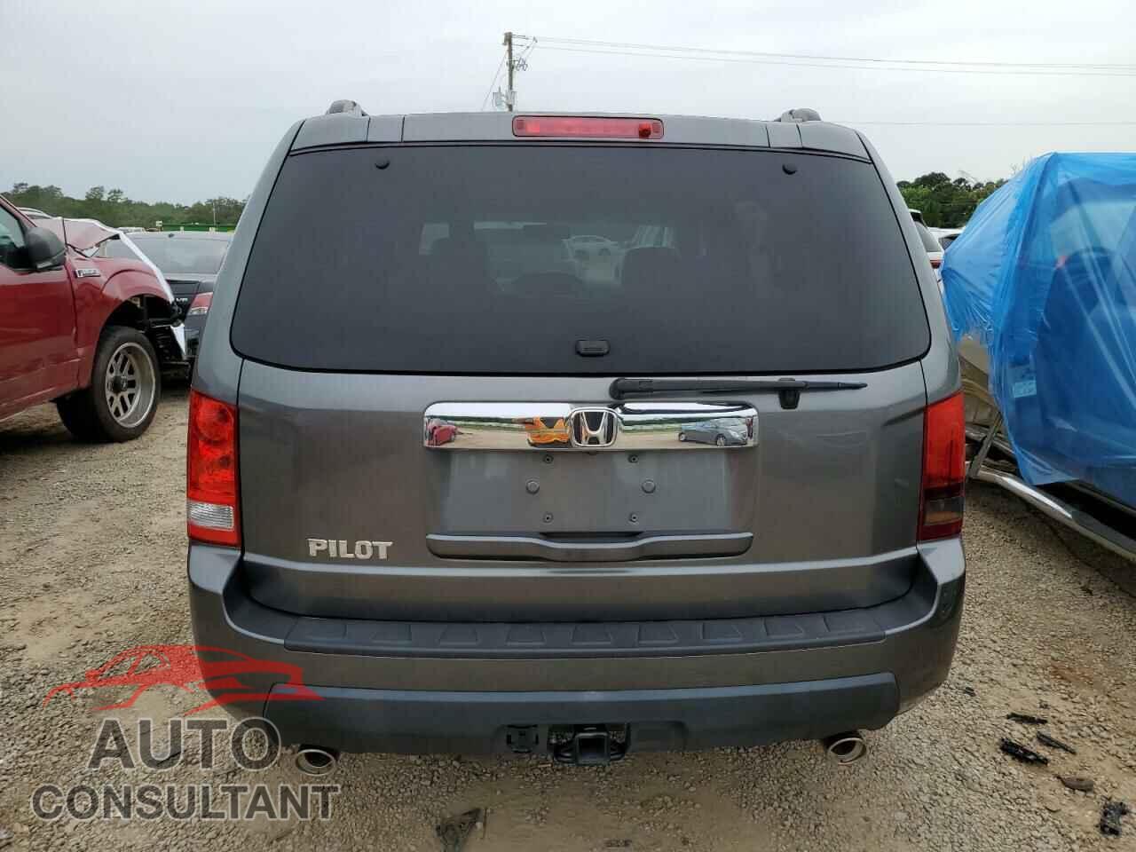 HONDA PILOT 2011 - 5FNYF3H71BB022968