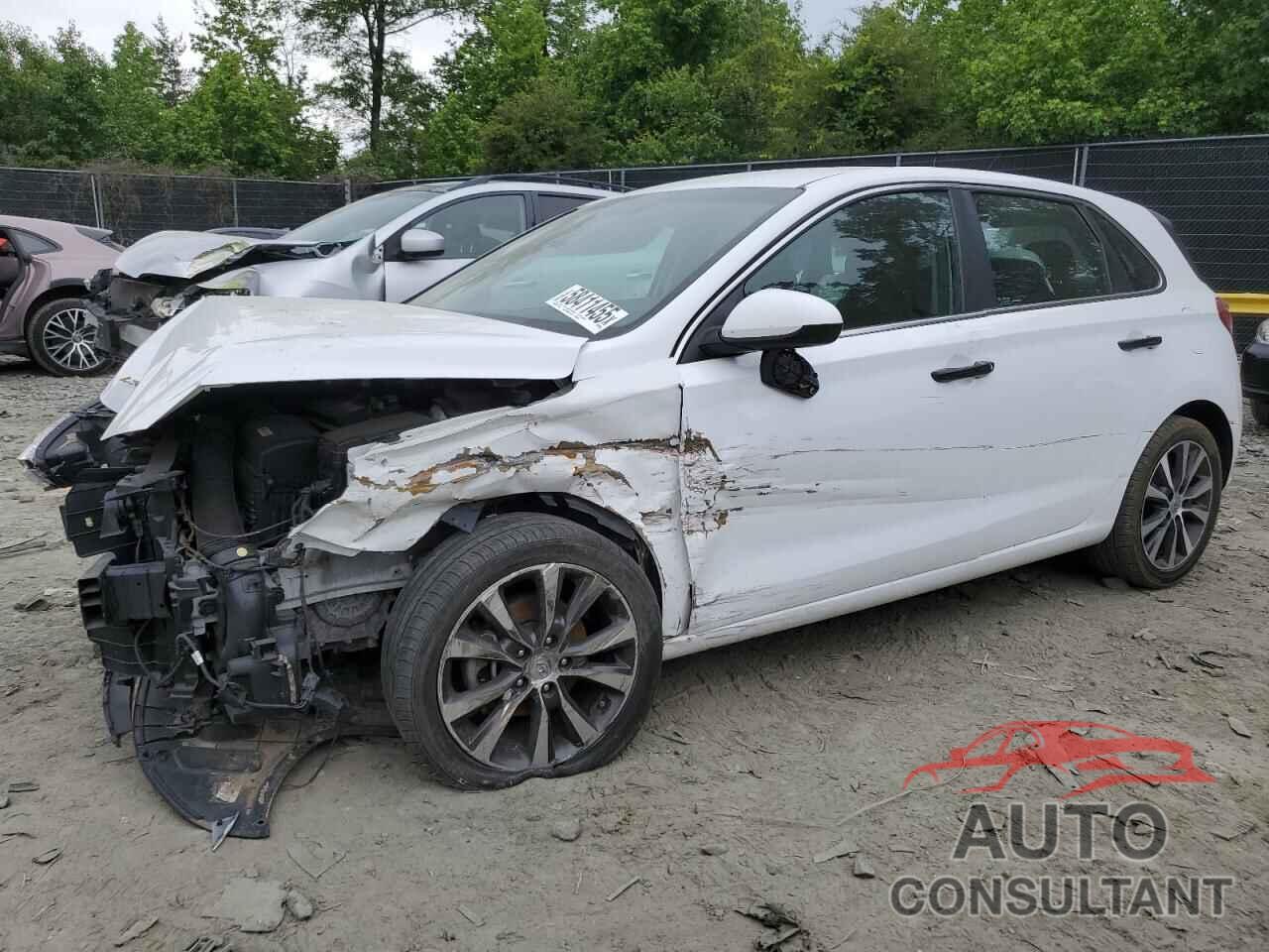 HYUNDAI ELANTRA 2019 - KMHH35LE9KU107862