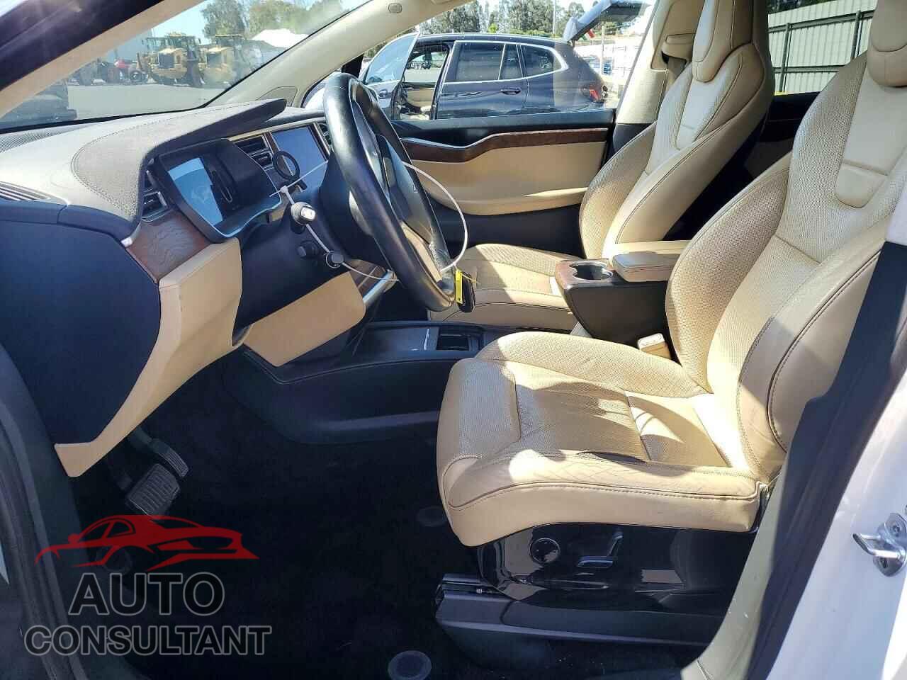 TESLA MODEL X 2017 - 5YJXCBE2XHF035119