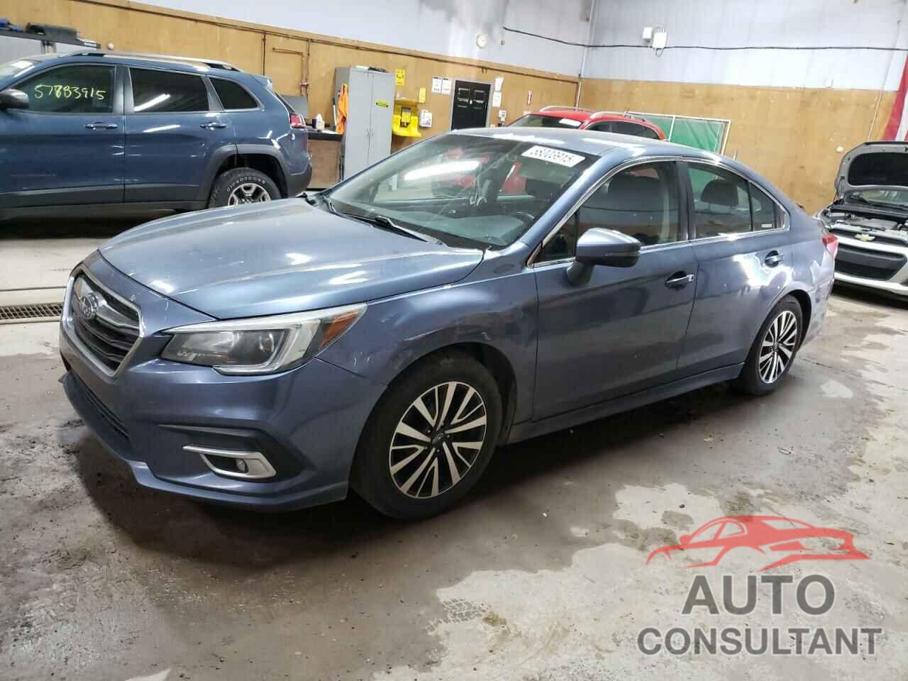 SUBARU LEGACY 2018 - 4S3BNAF67J3020600
