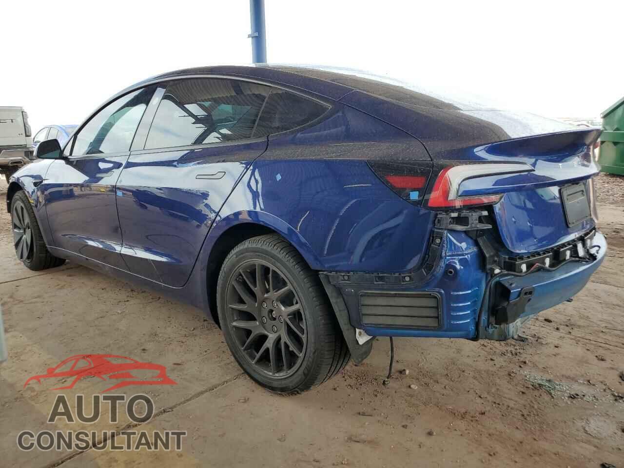TESLA MODEL 3 2024 - 5YJ3E1EA5RF831935