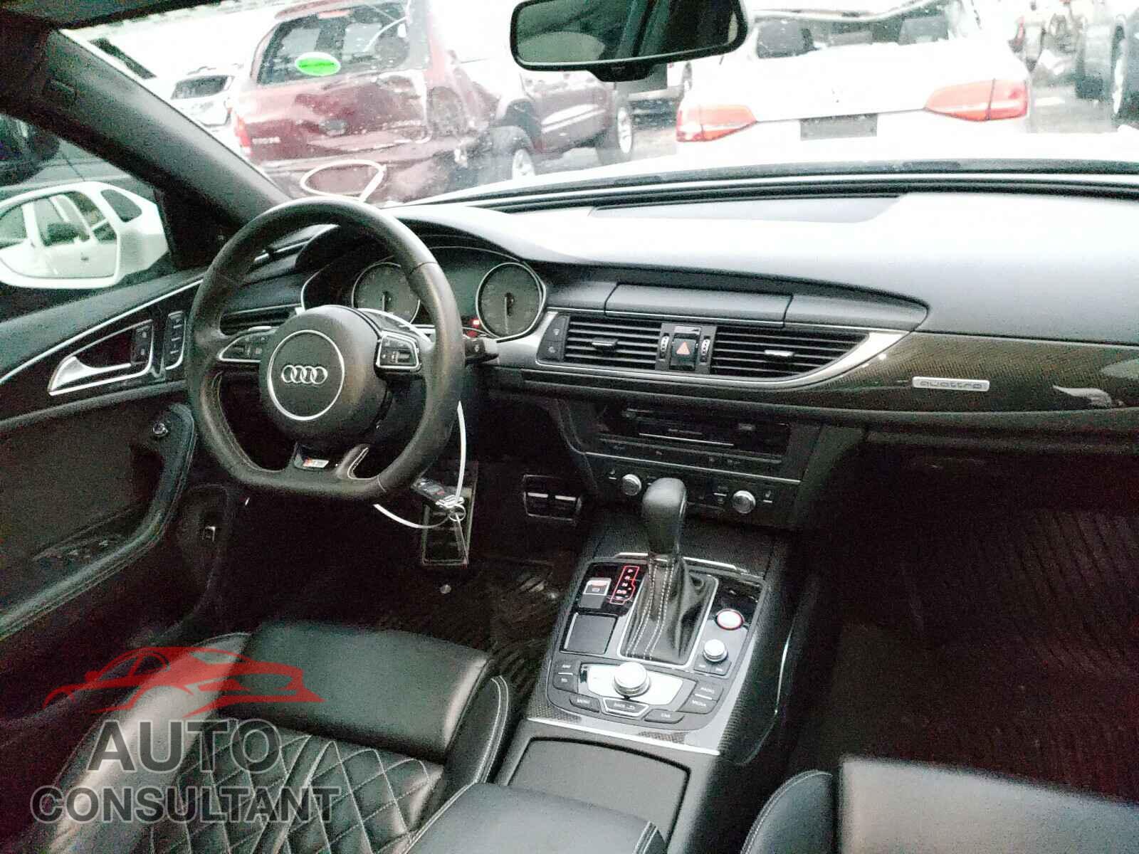 AUDI S6/RS6 2017 - WAUFFAFC7HN052205