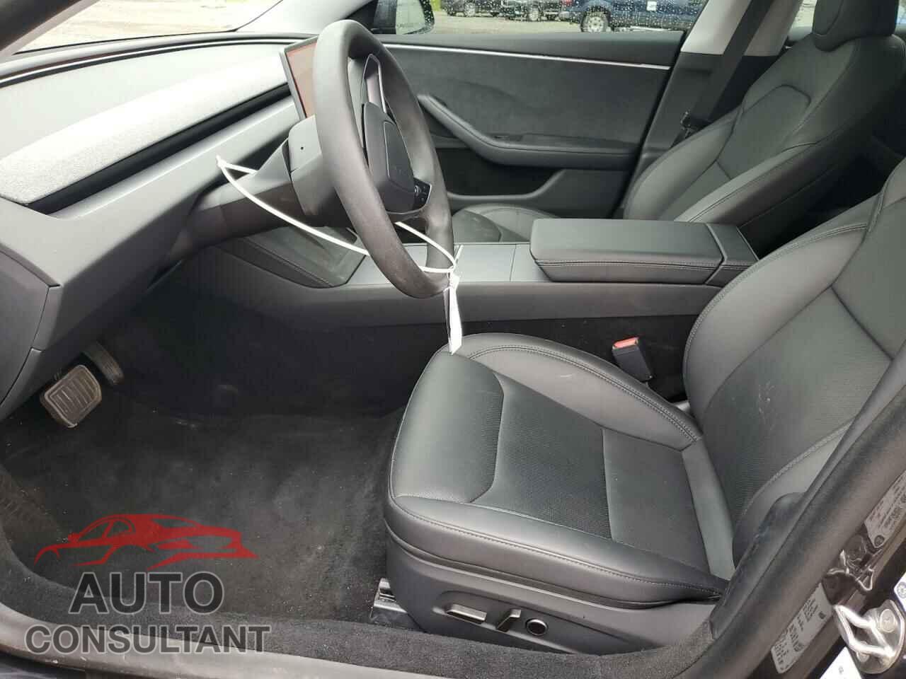 TESLA MODEL 3 2024 - 5YJ3E1EB3RF721930