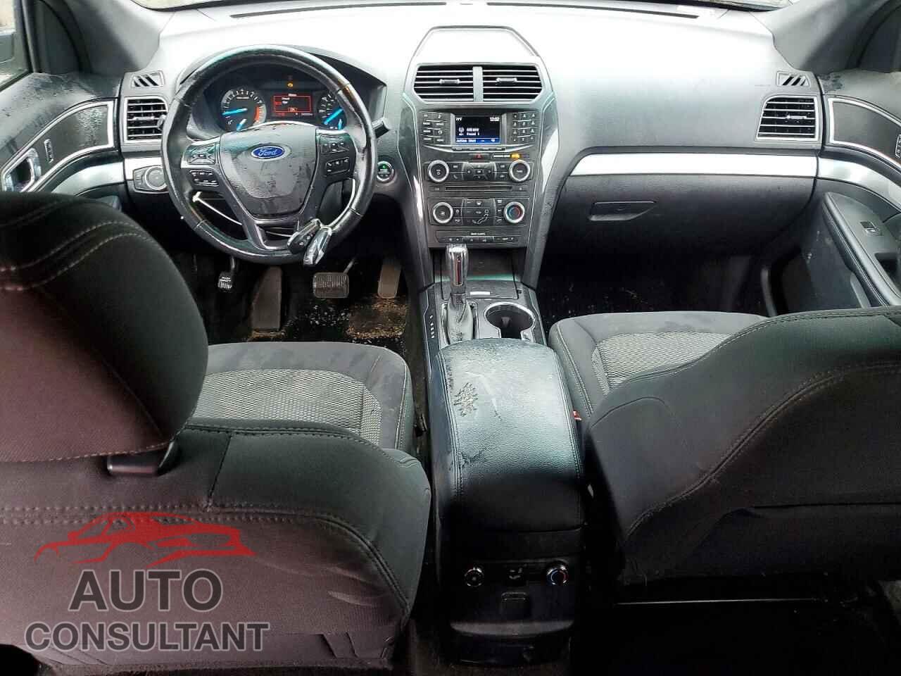 FORD EXPLORER 2017 - 1FM5K8D82HGA02605