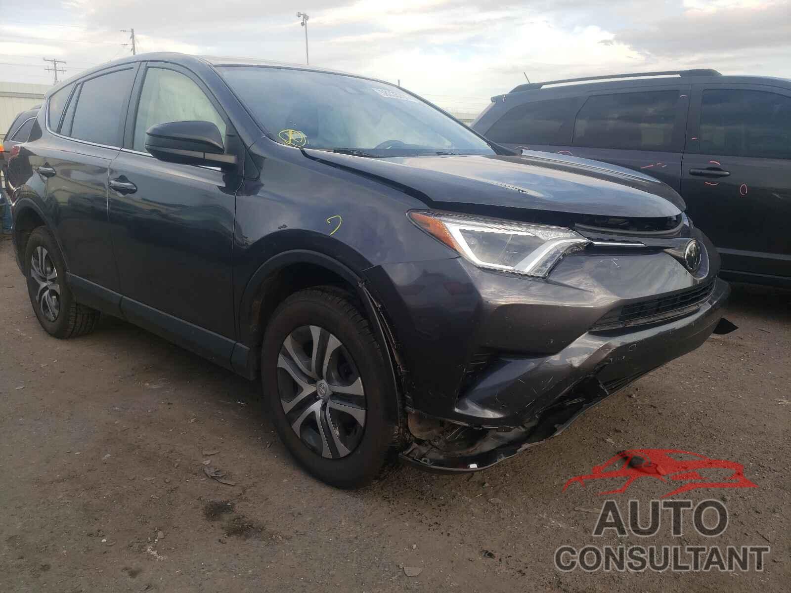 TOYOTA RAV4 2017 - JTMBFREV2HJ162315