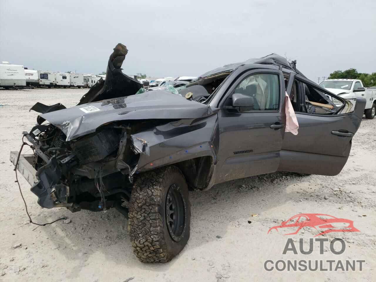 TOYOTA TACOMA 2018 - 5TFCZ5AN8JX143068