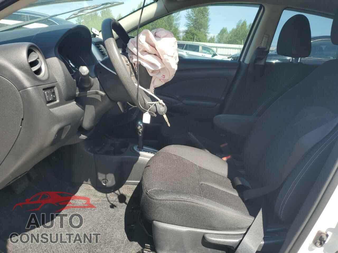 NISSAN VERSA 2016 - 3N1CN7AP9GL884006