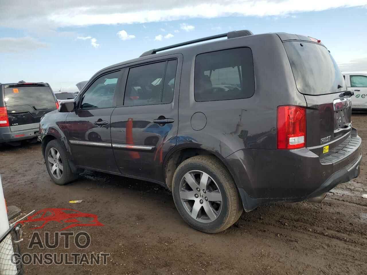 HONDA PILOT 2014 - 5FNYF4H93EB047835