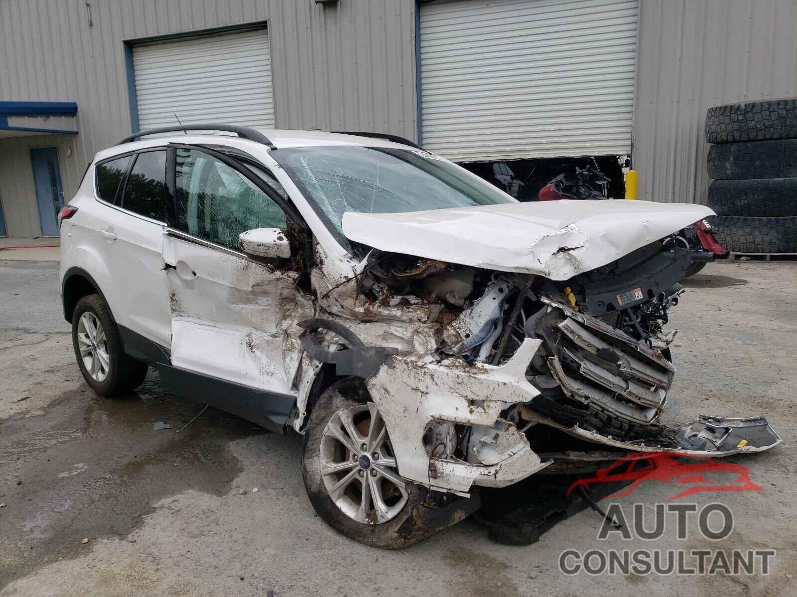 FORD ESCAPE 2018 - 1FMCU9GD6JUA77721