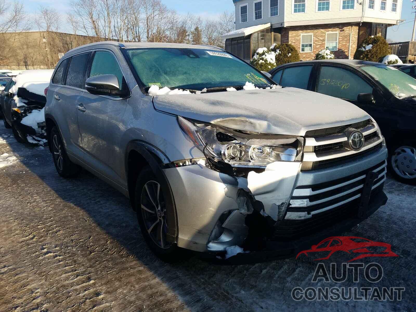 TOYOTA HIGHLANDER 2018 - 5TDJZRFH7JS912294