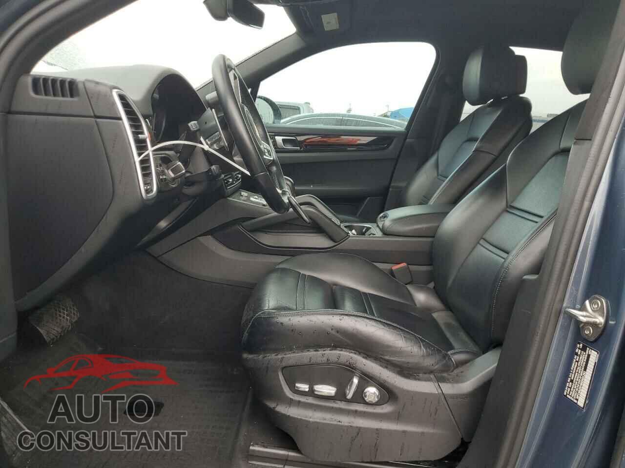 PORSCHE CAYENNE 2019 - WP1AA2AY4KDA01261