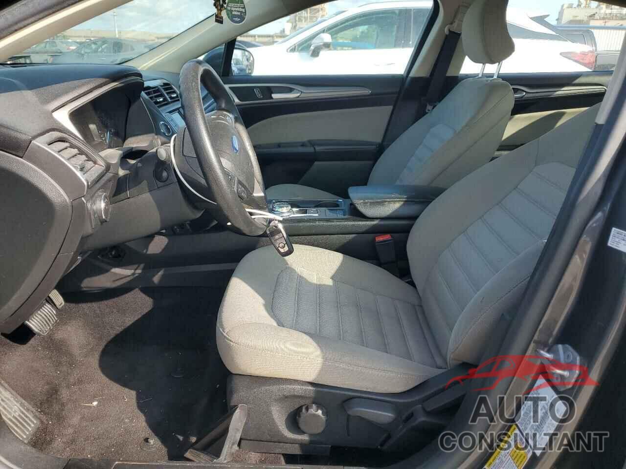 FORD FUSION 2017 - 3FA6P0G75HR123464