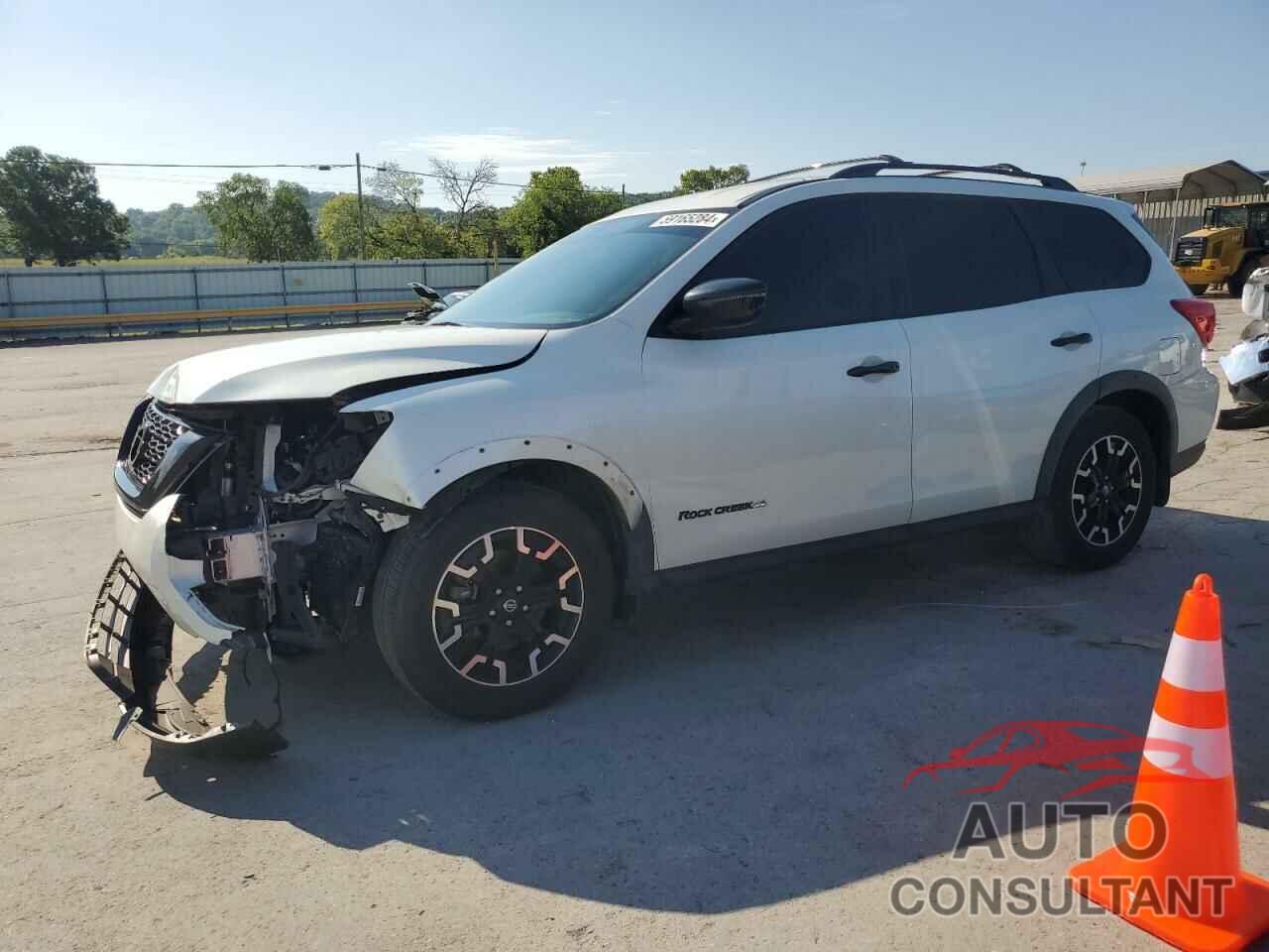 NISSAN PATHFINDER 2019 - 5N1DR2MN3KC625126