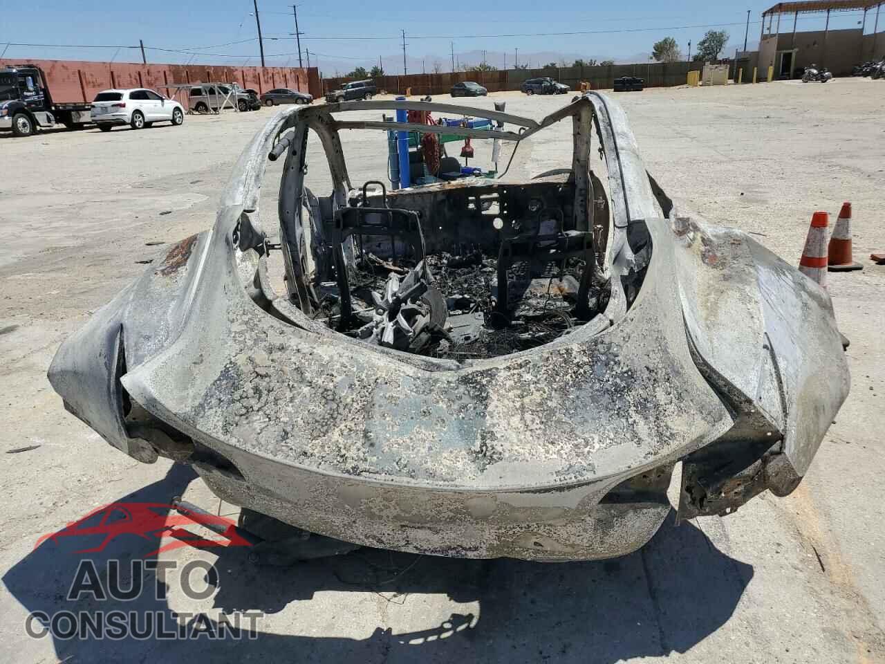TESLA MODEL 3 2020 - 5YJ3E1EB7LF742674