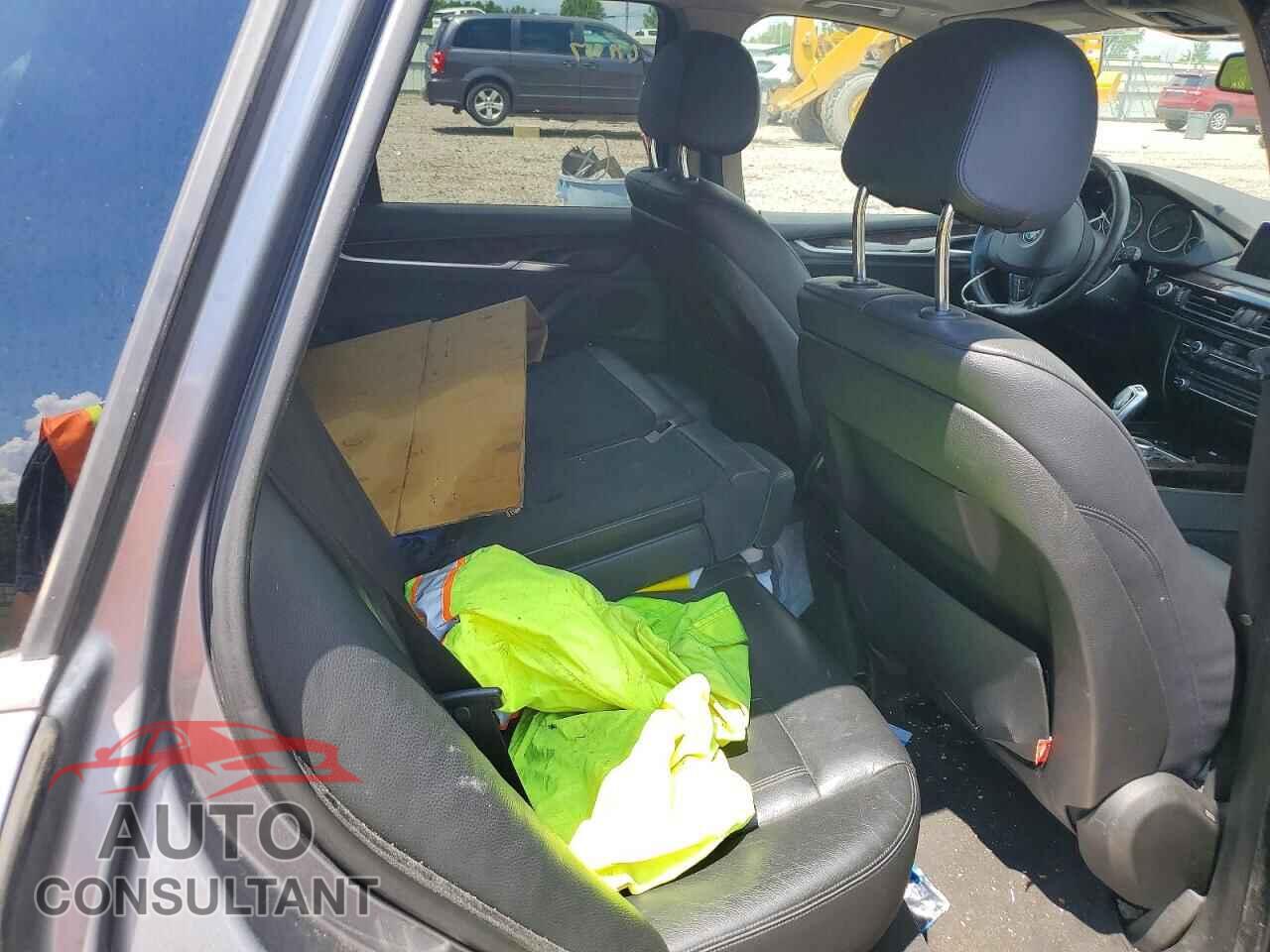 BMW X5 2014 - 5UXKR0C53E0H25722