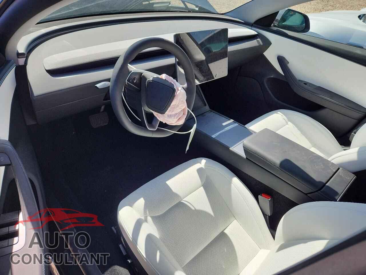 TESLA MODEL 3 2026 - 5YJ3E1EA9TF162849