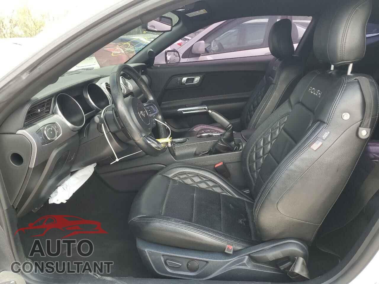 FORD MUSTANG 2019 - 1FA6P8CF3K5106281