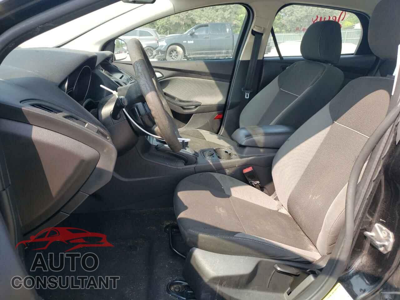 FORD FOCUS 2013 - 1FADP3F20DL330366
