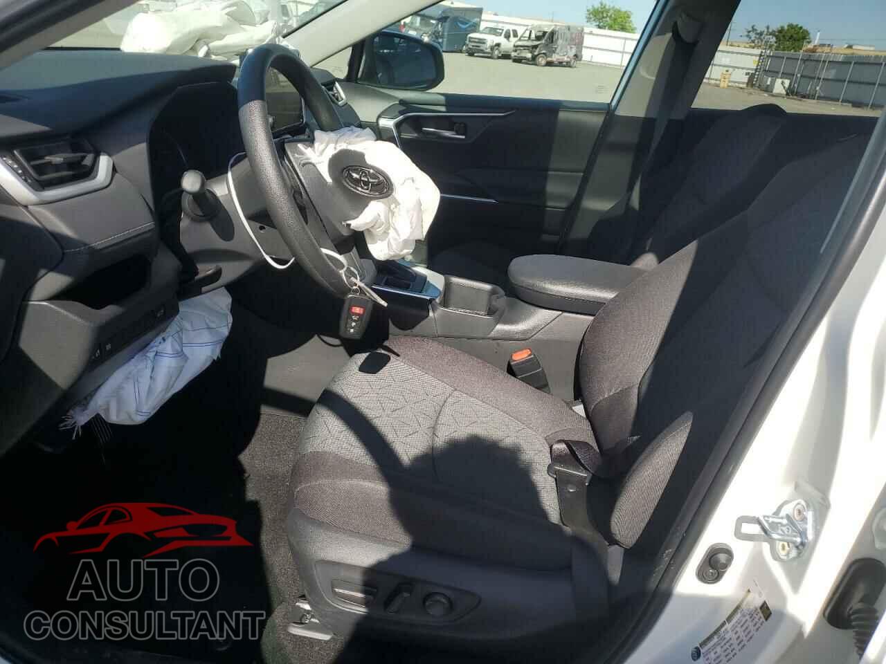 TOYOTA RAV4 2025 - 2T3P1RFVXSC528325
