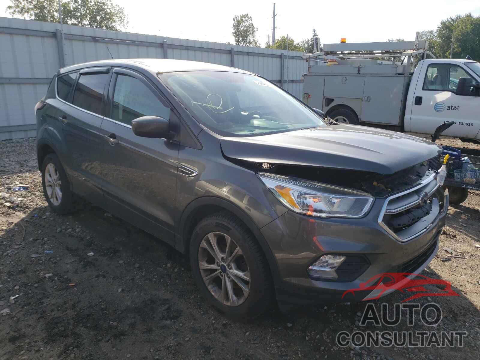 FORD ESCAPE 2017 - 1FMCU0GD3HUE06932