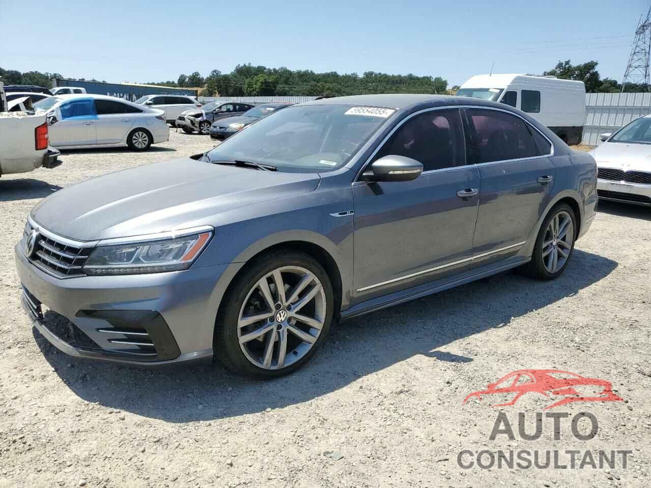 VOLKSWAGEN PASSAT 2017 - 1VWDT7A35HC000593