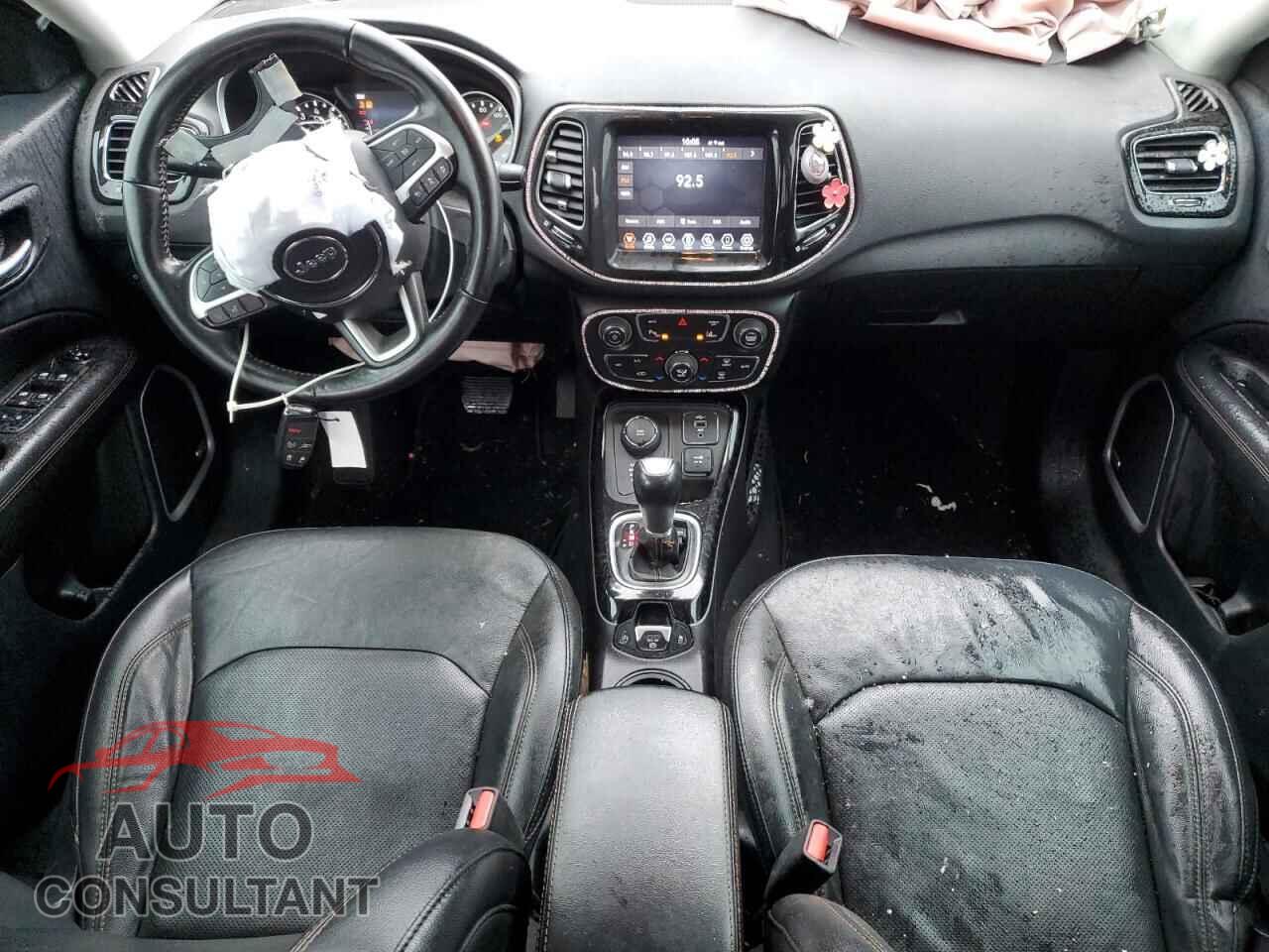 JEEP COMPASS 2021 - 3C4NJDCB8MT520642